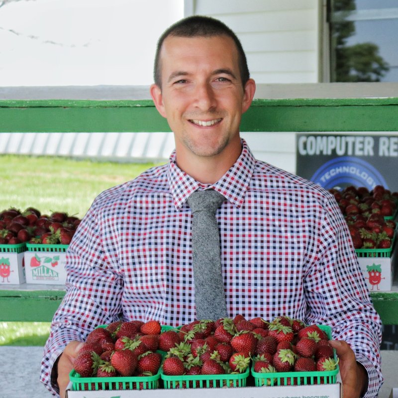 Matt Millar at the Millar Berry Farms market stand